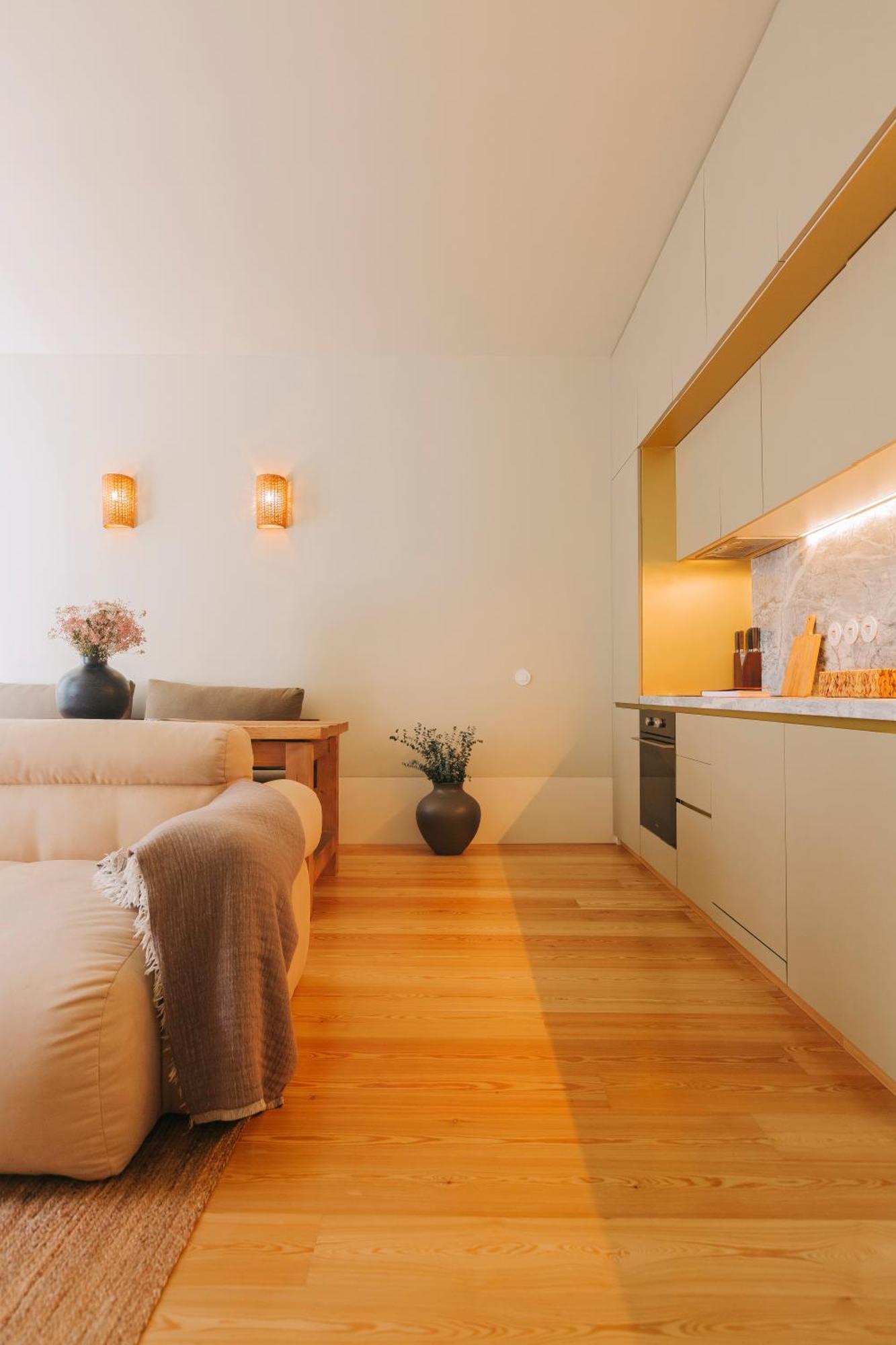 Village Aparthotel By Boa Porto Cameră foto A kitchen in a flat at the new development