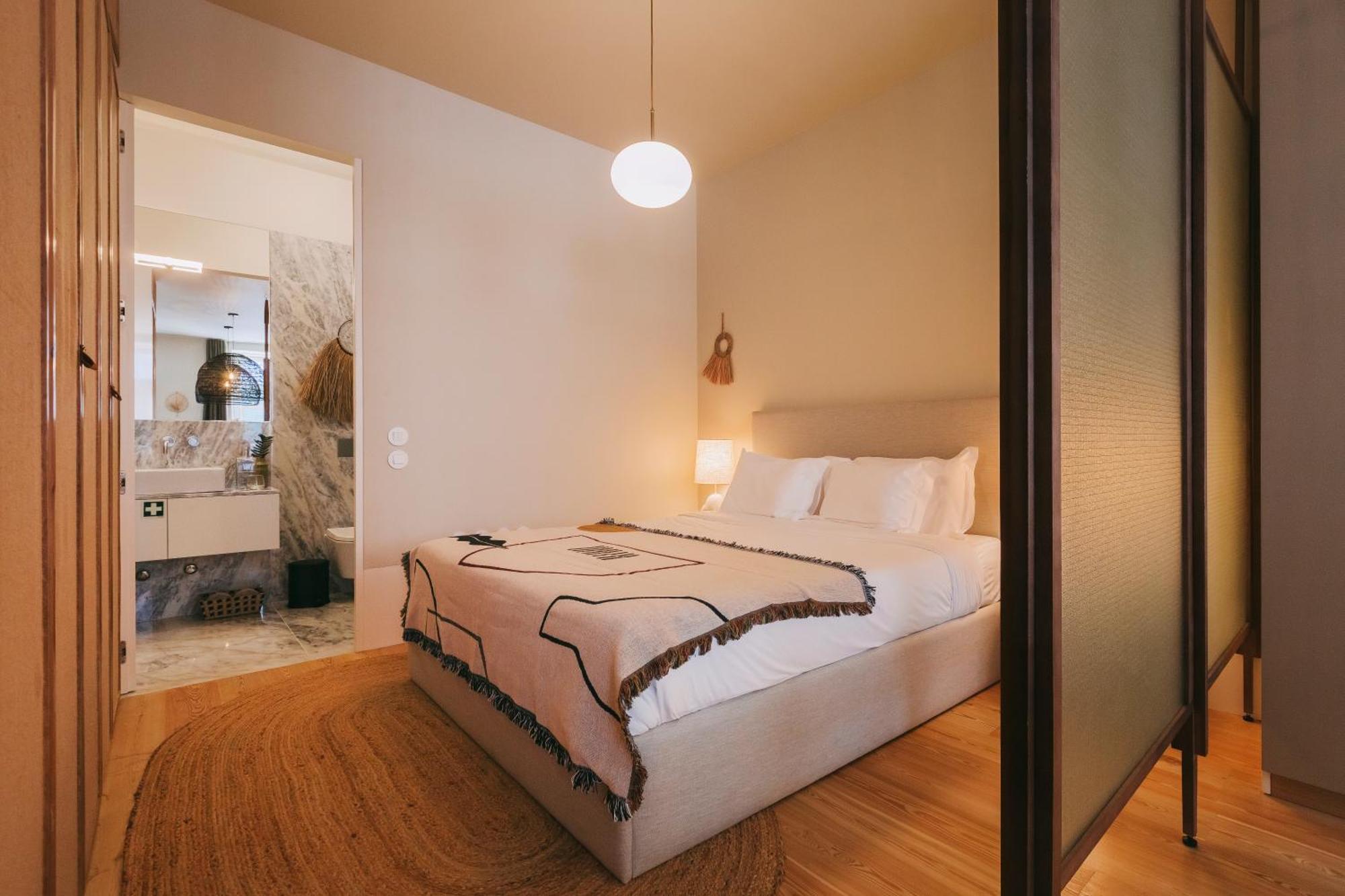 Village Aparthotel By Boa Porto Cameră foto A bedroom at the hotel