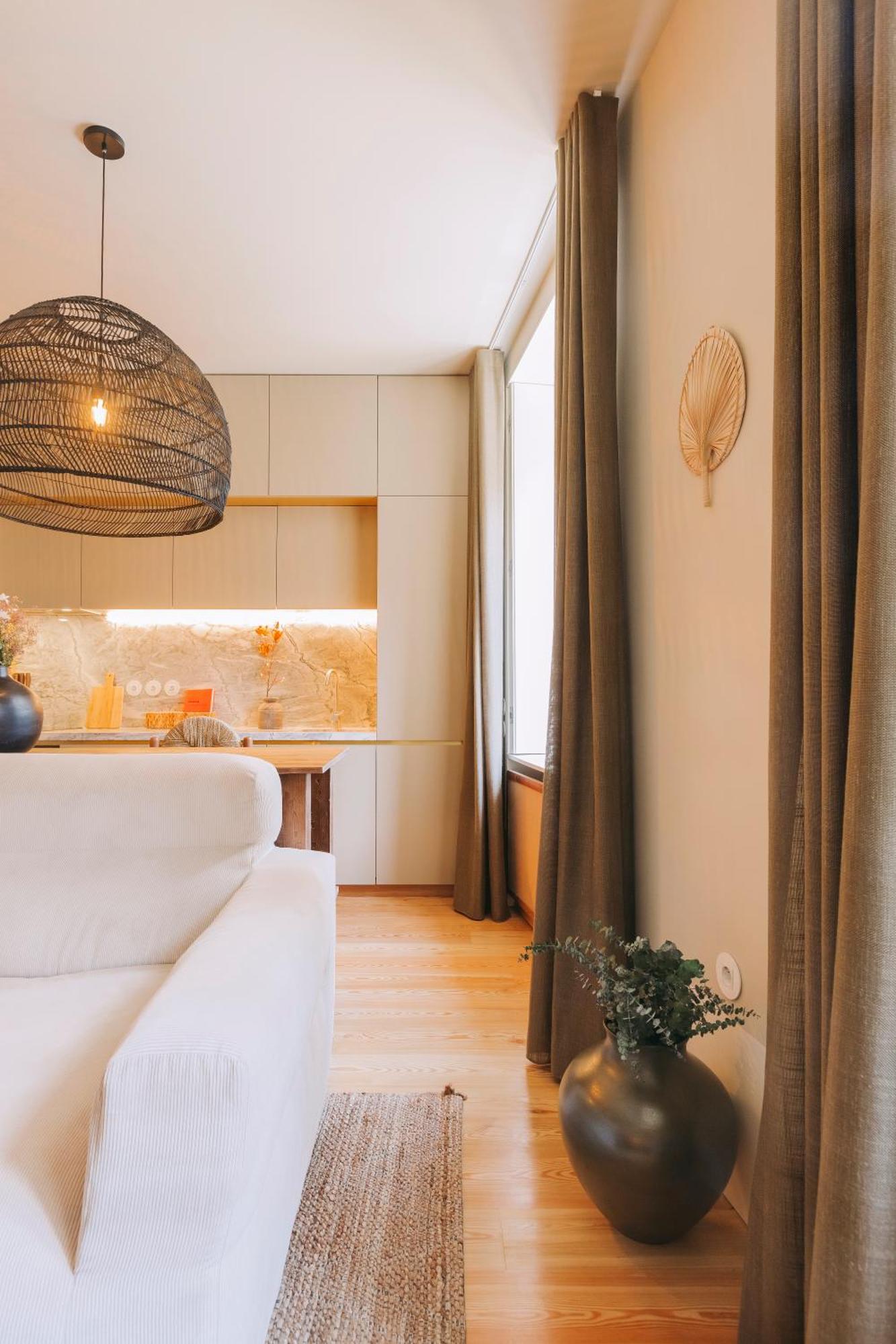 Village Aparthotel By Boa Porto Cameră foto Curtains in a living room
